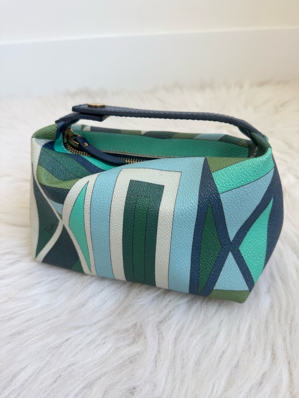 Authentic green leather Emilio Pucci mini pouch bag - Picture 2 of 9